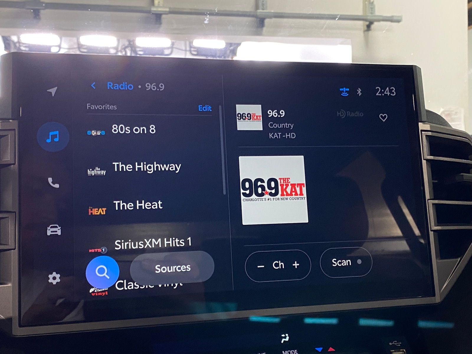 Thumbnail: 2025 Toyota Tundra - 3
