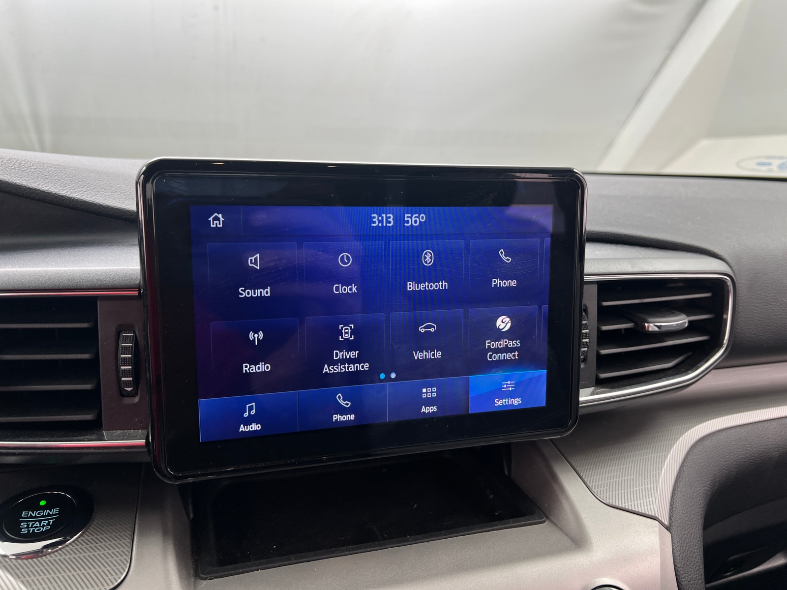 Thumbnail: 2021 Ford Explorer - 4