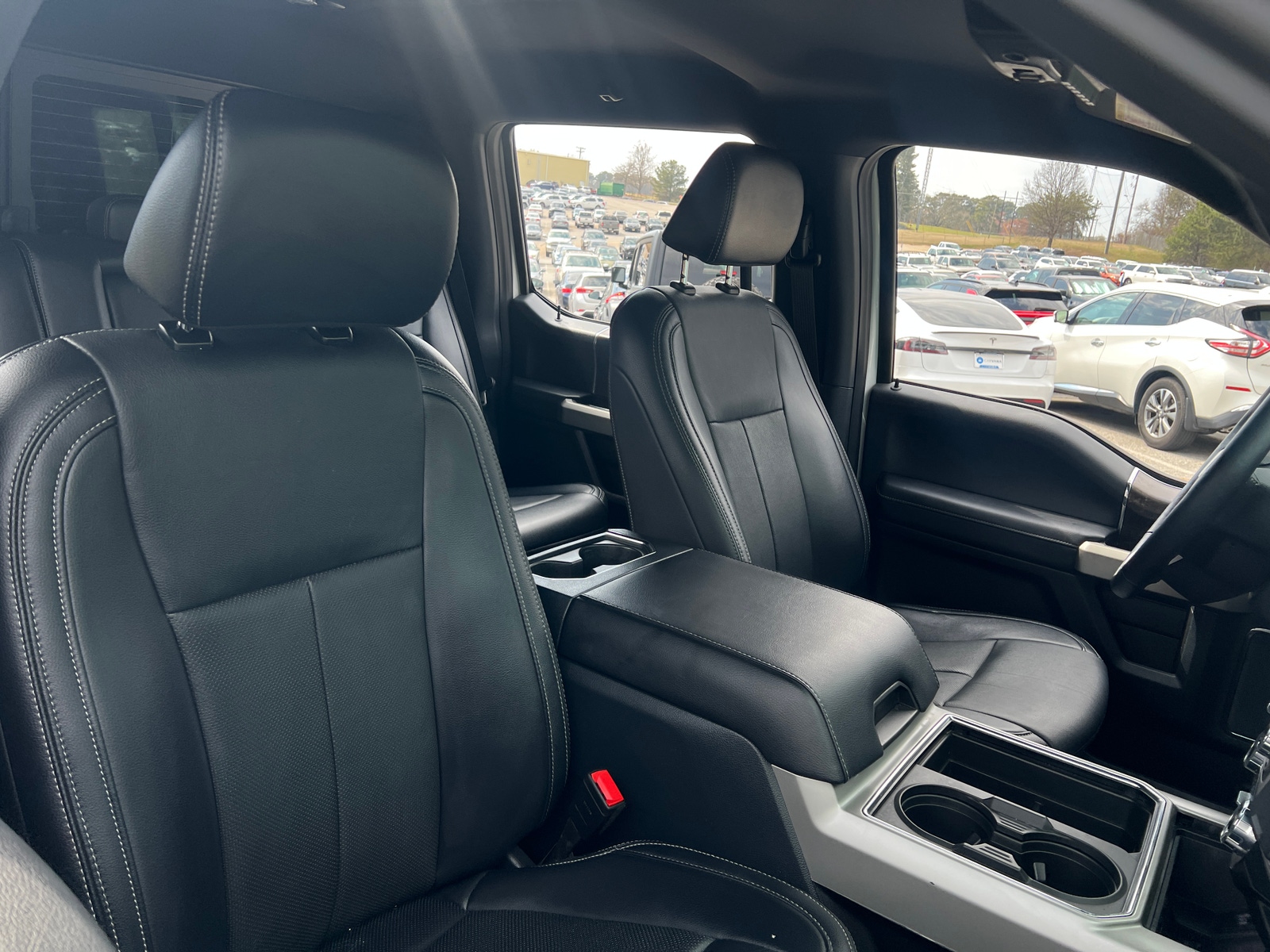 Thumbnail: 2022 Ford Econoline - 2