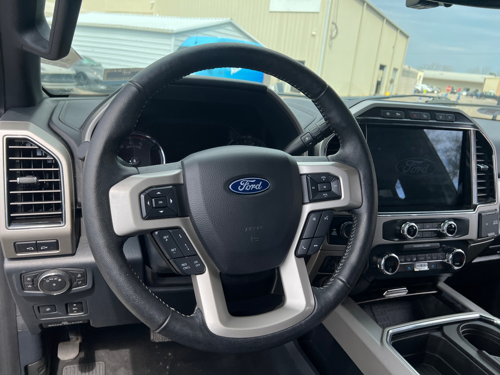 Thumbnail: 2022 Ford Econoline - 5