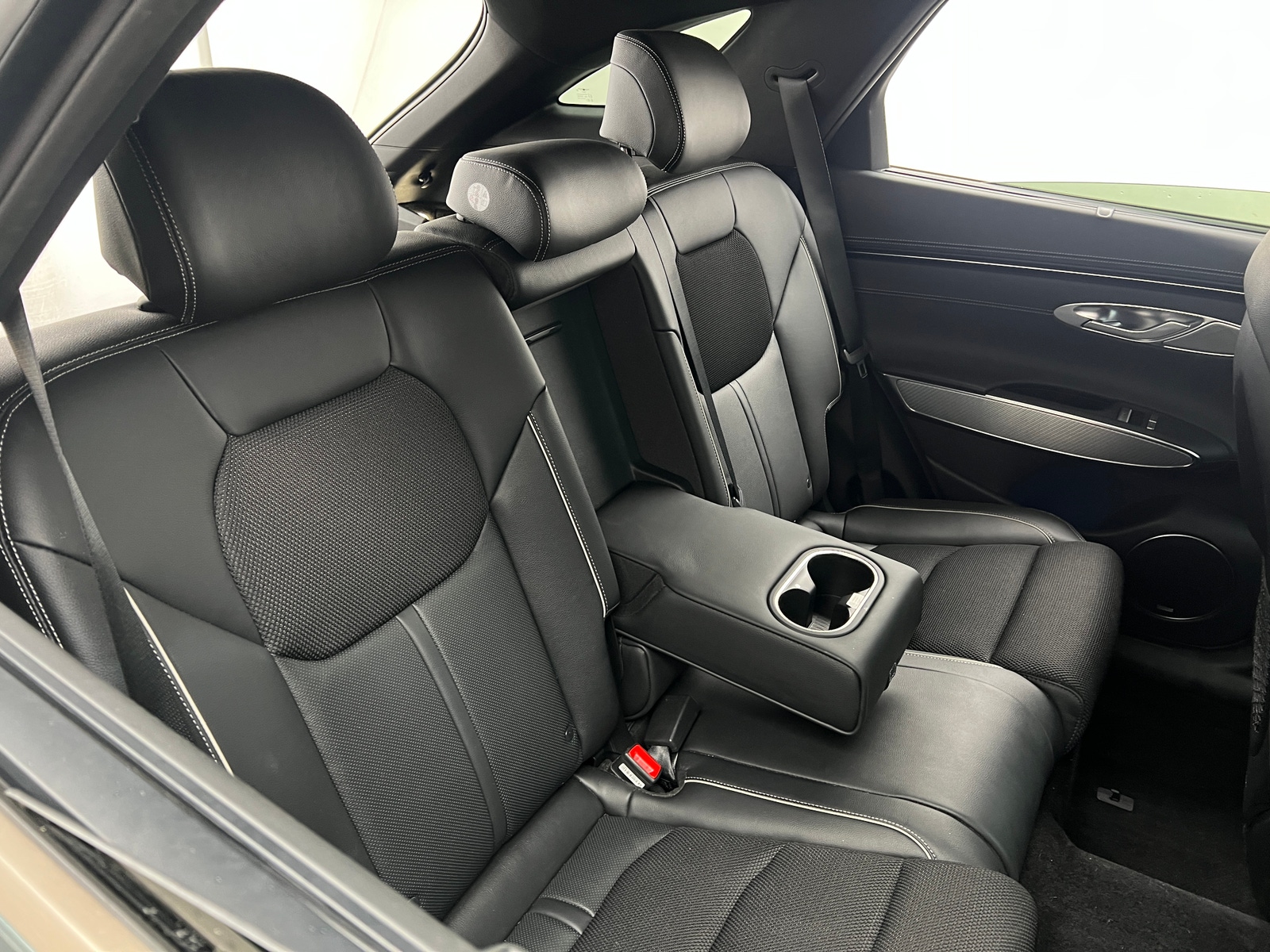 Thumbnail: 2023 Genesis GV70 - 5