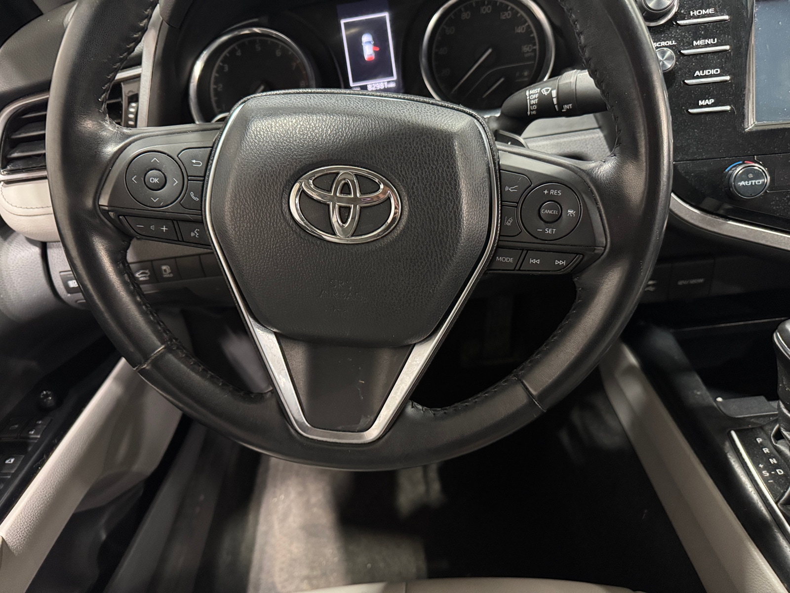 Thumbnail: 2019 Toyota Camry - 5