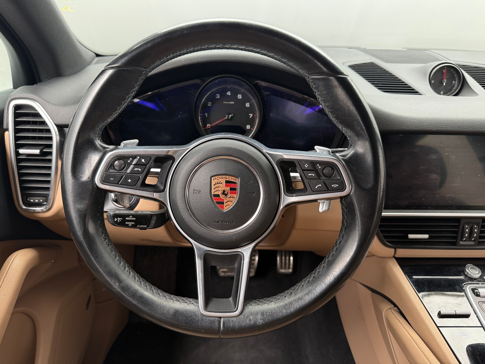 Thumbnail: 2019 Porsche Cayenne - 4