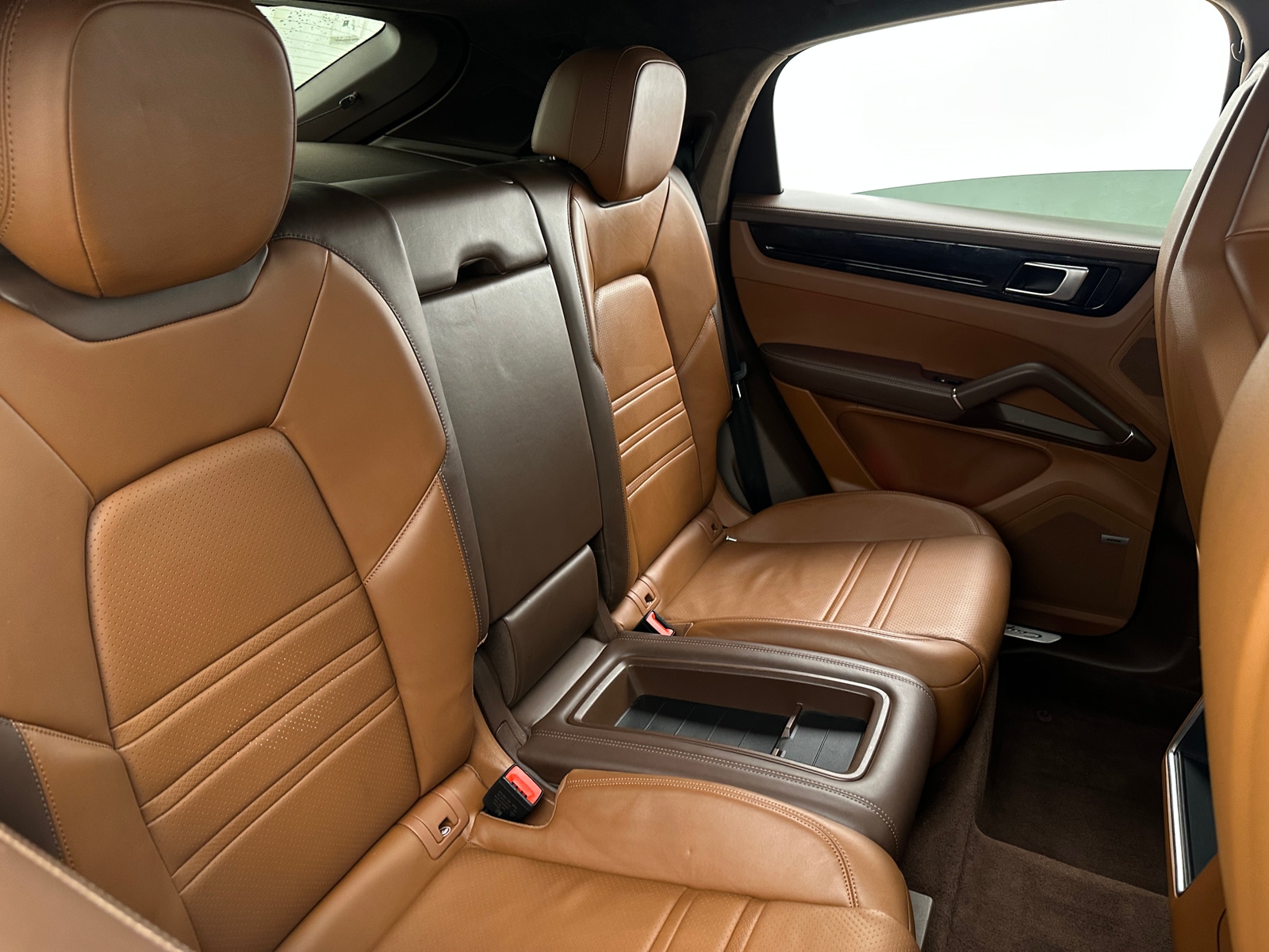 Thumbnail: 2020 Porsche  - 5