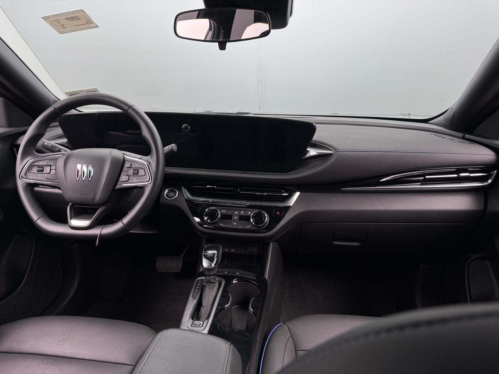 Thumbnail: 2025 Buick Envista - 3