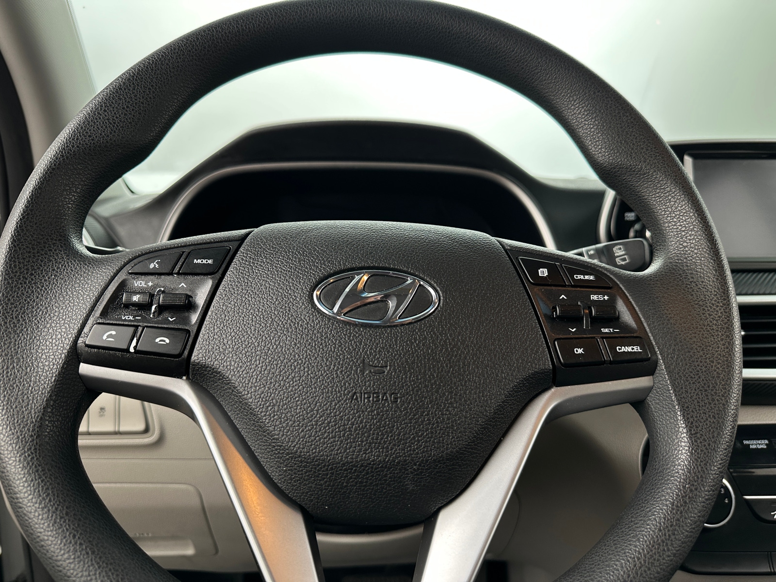 Thumbnail: 2019 Hyundai Tucson - 5