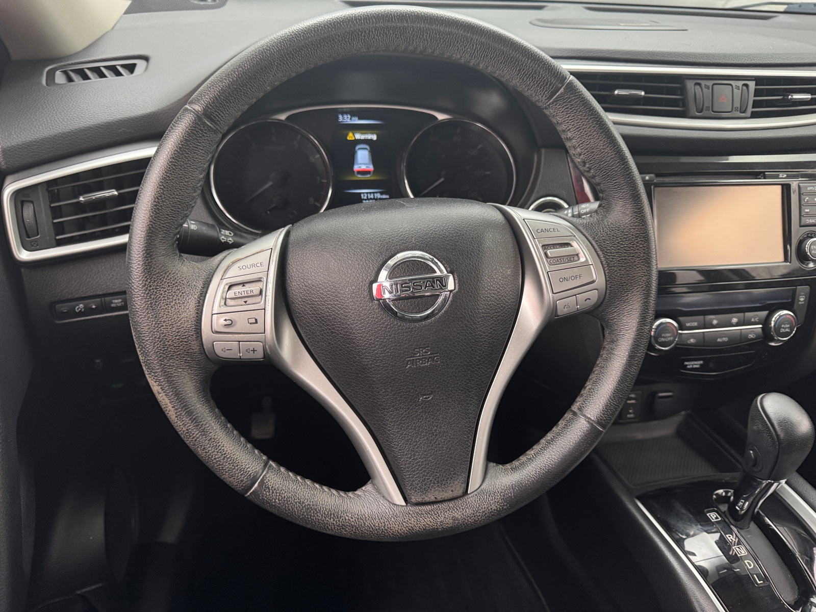 Thumbnail: 2015 Nissan Rogue - 4