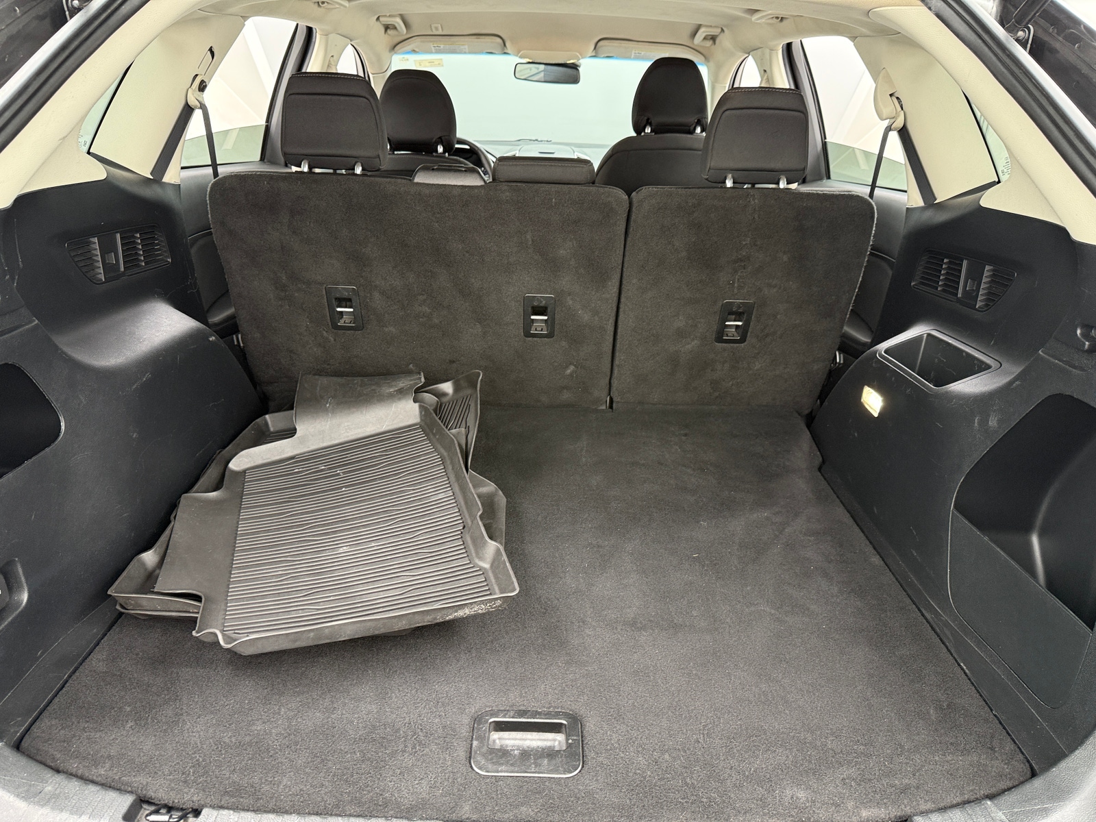 Thumbnail: 2019 Ford Edge - 7