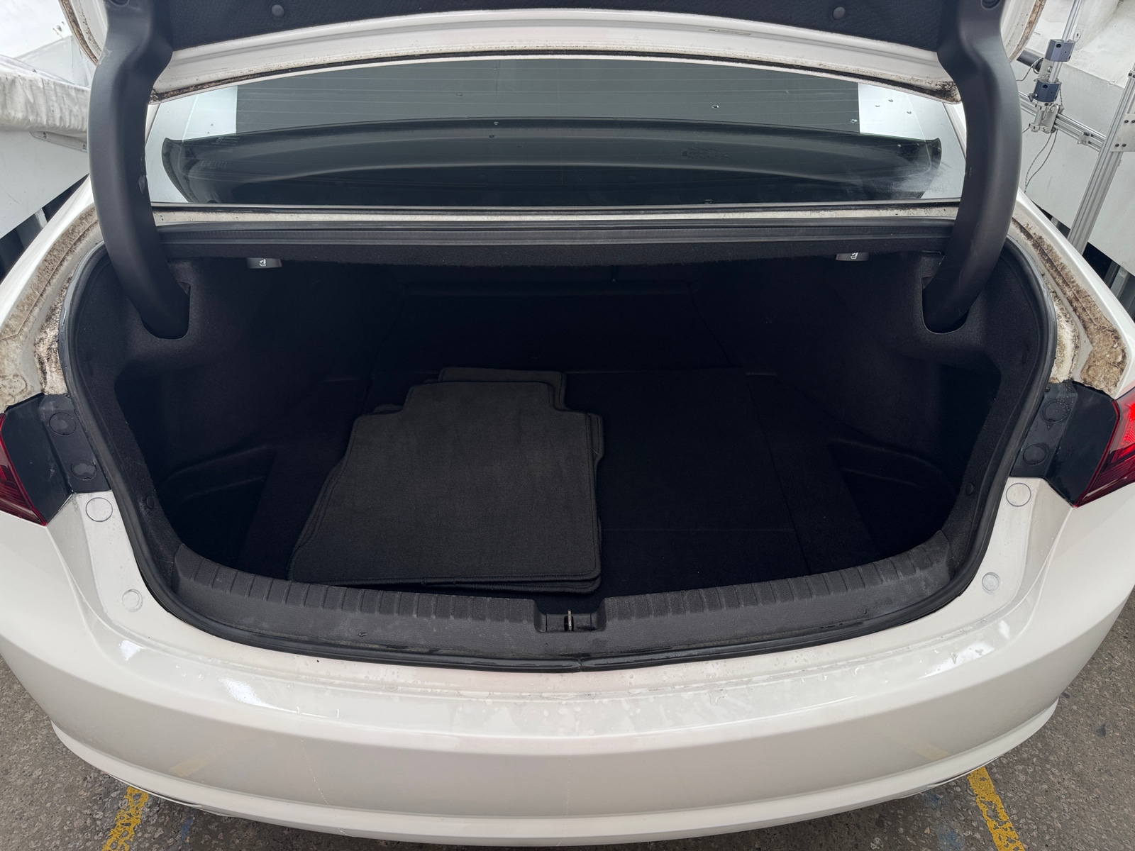 Thumbnail: 2015 Acura TLX - 6