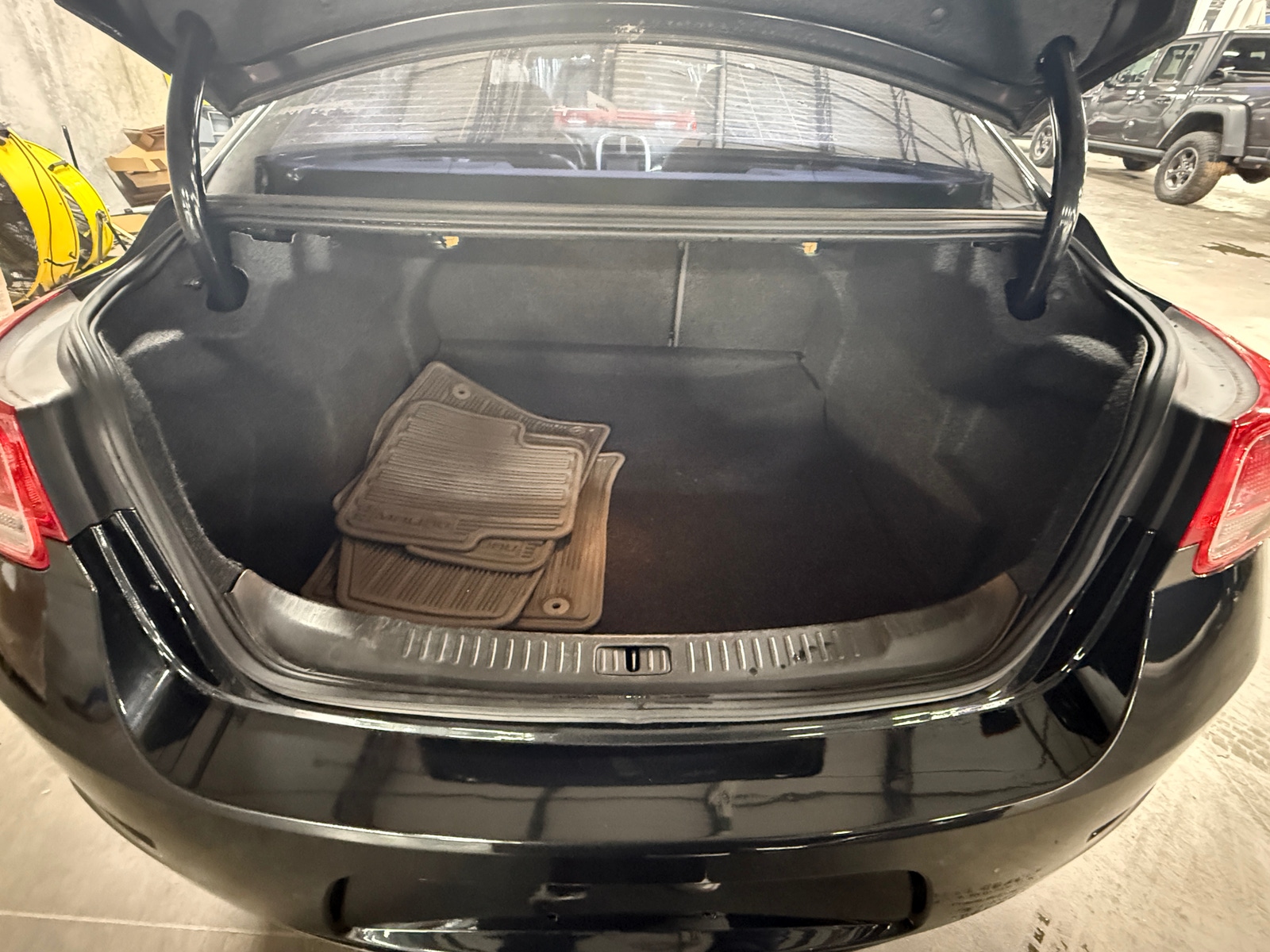 Thumbnail: 2013 Chevrolet Malibu - 7