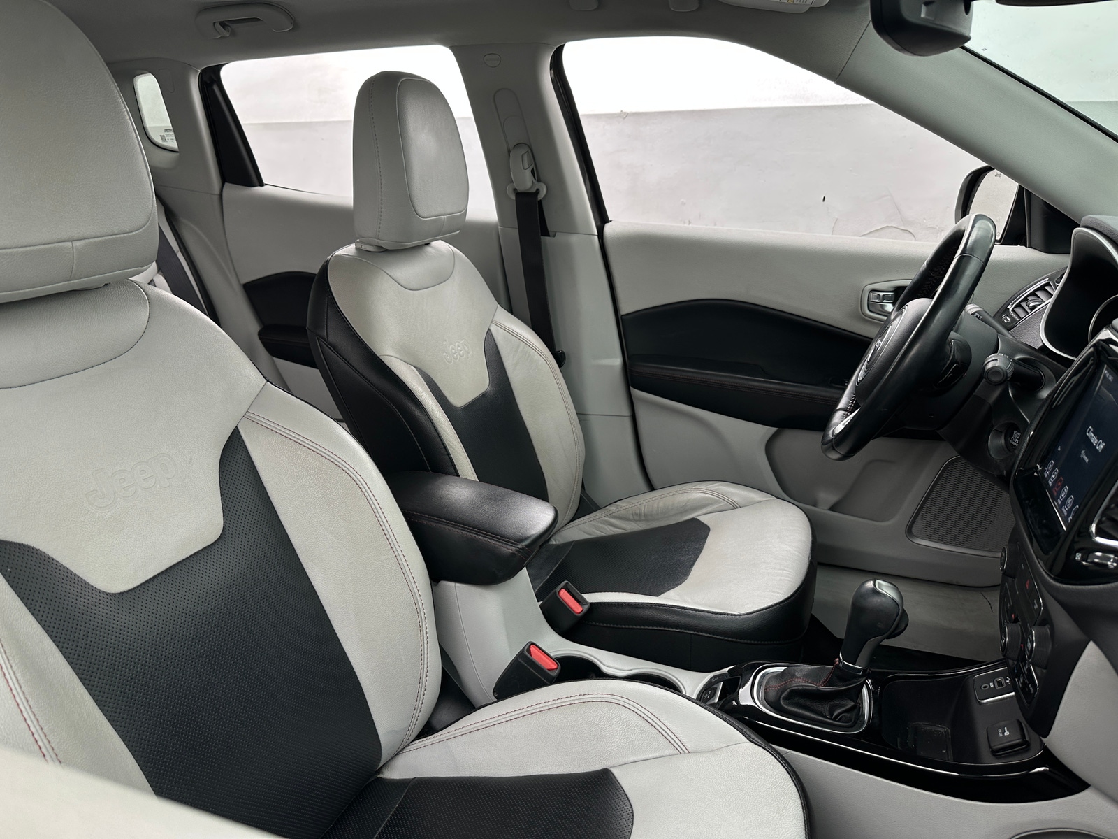 Thumbnail: 2019 Jeep Compass - 2