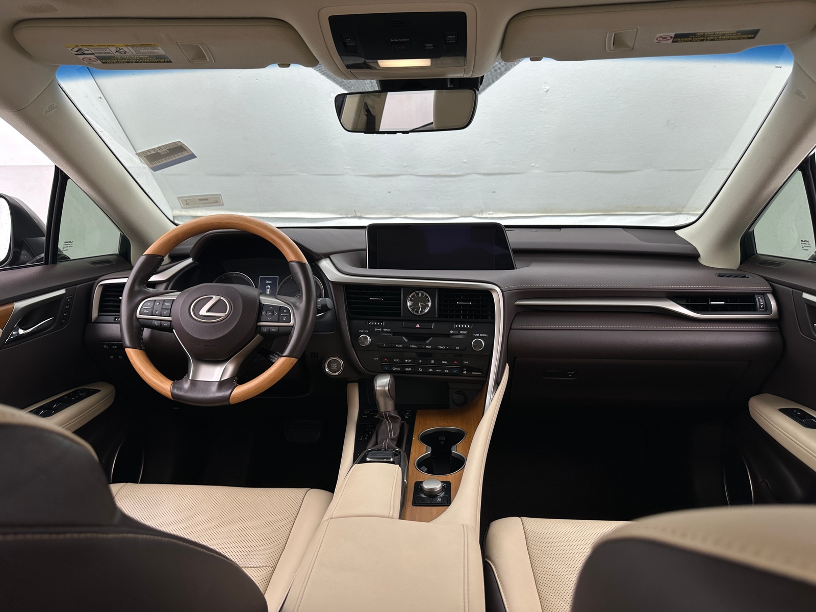 Thumbnail: 2019 Lexus RX - 2