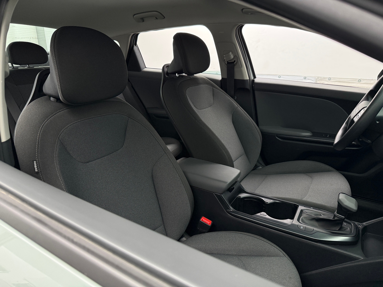 Thumbnail: 2025 Kia K4 - 2