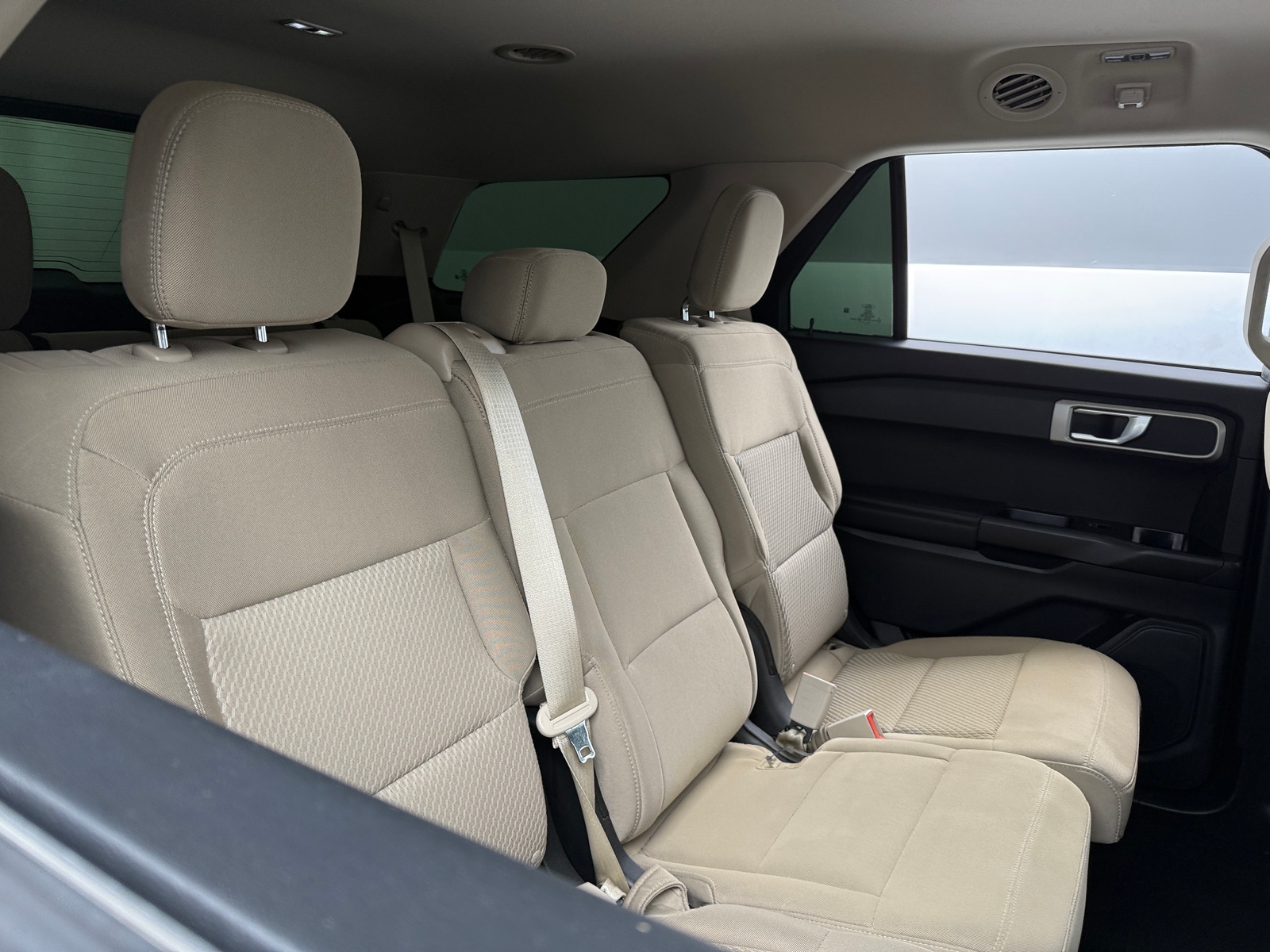 Thumbnail: 2021 Ford Explorer - 6