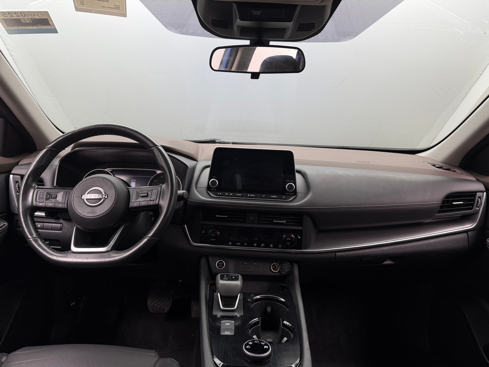 Thumbnail: 2023 Nissan Rogue - 3