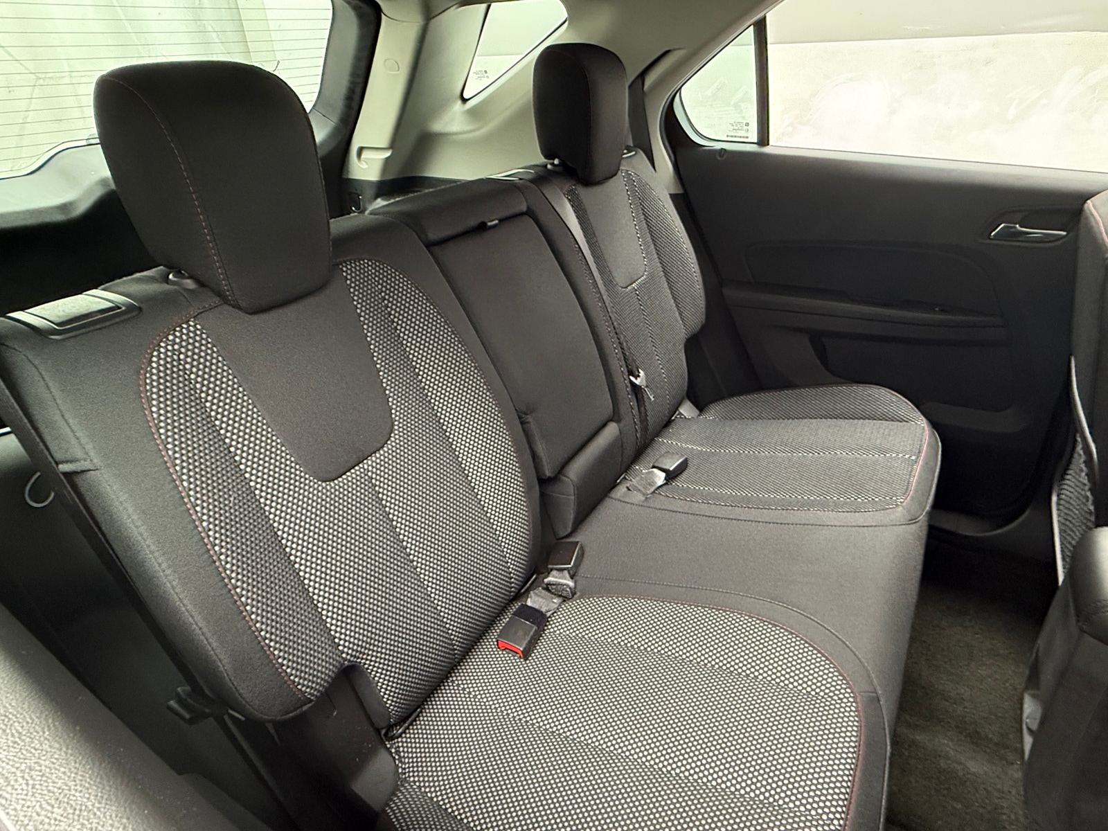 Thumbnail: 2017 Chevrolet Equinox - 6