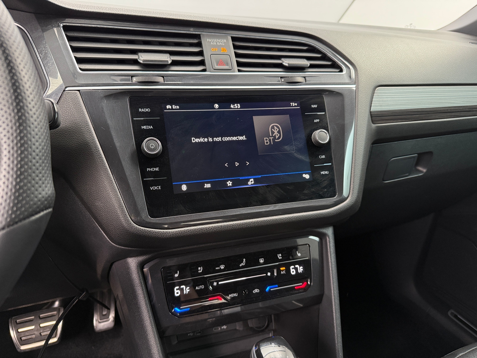 Thumbnail: 2023 Volkswagen Tiguan - 3