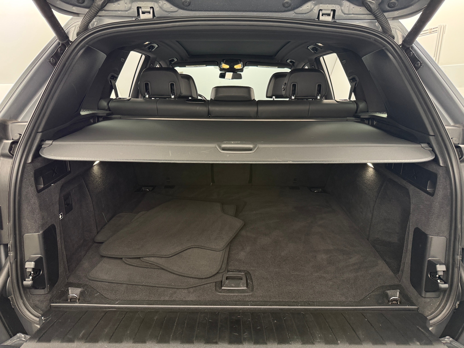 Thumbnail: 2024 BMW X5 - 6