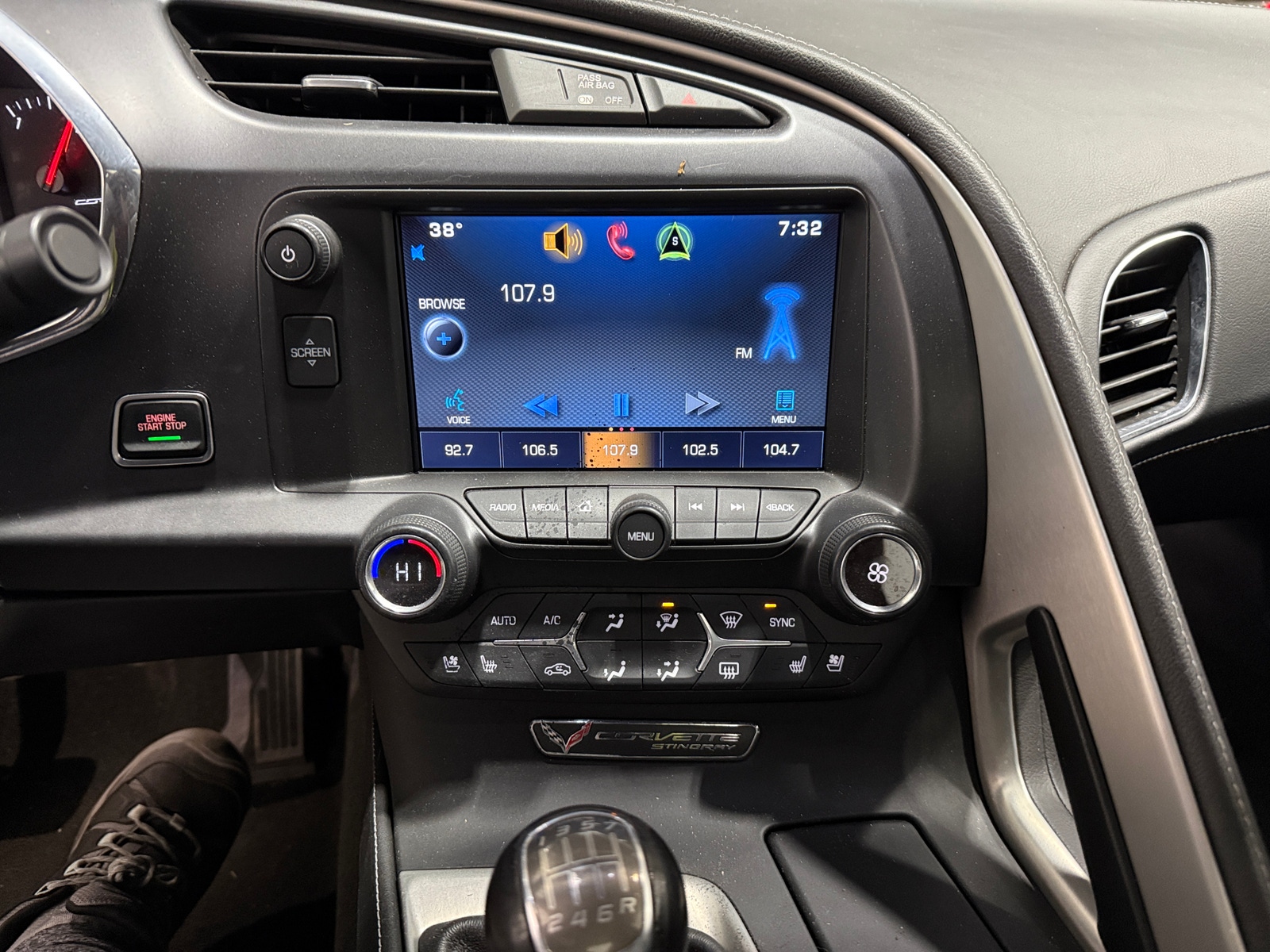 Thumbnail: 2015 Chevrolet Corvette - 2