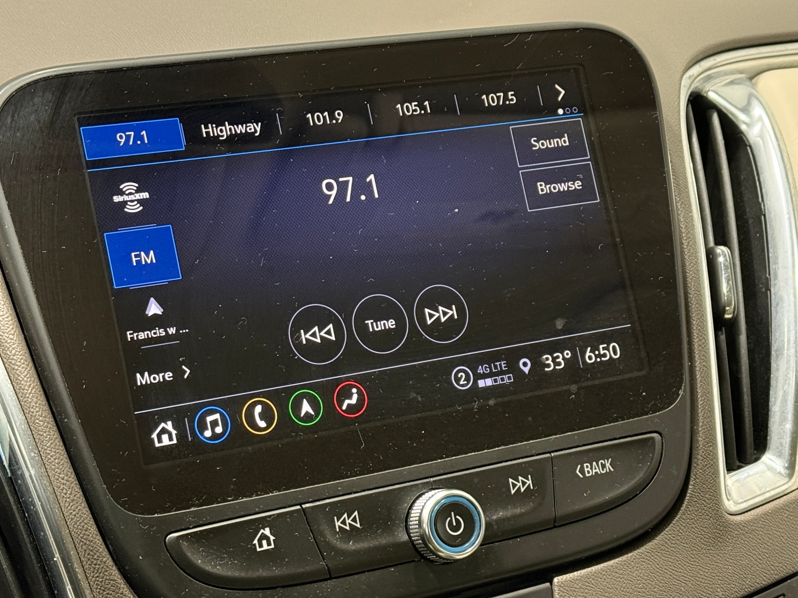 Thumbnail: 2024 Chevrolet Malibu - 4