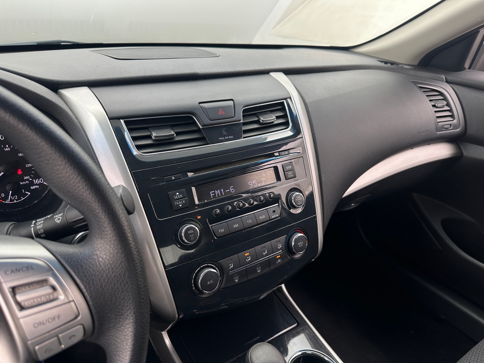 Thumbnail: 2014 Nissan Altima - 4