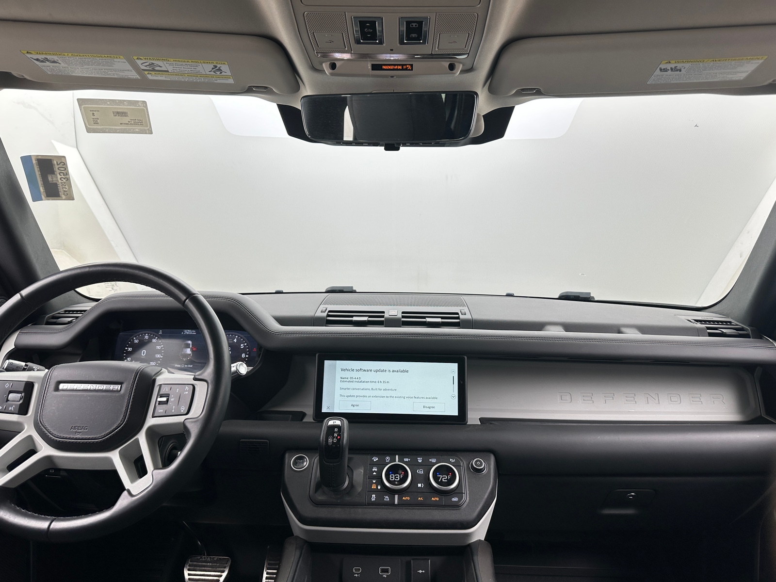 Thumbnail: 2020 Land Rover Defender - 2