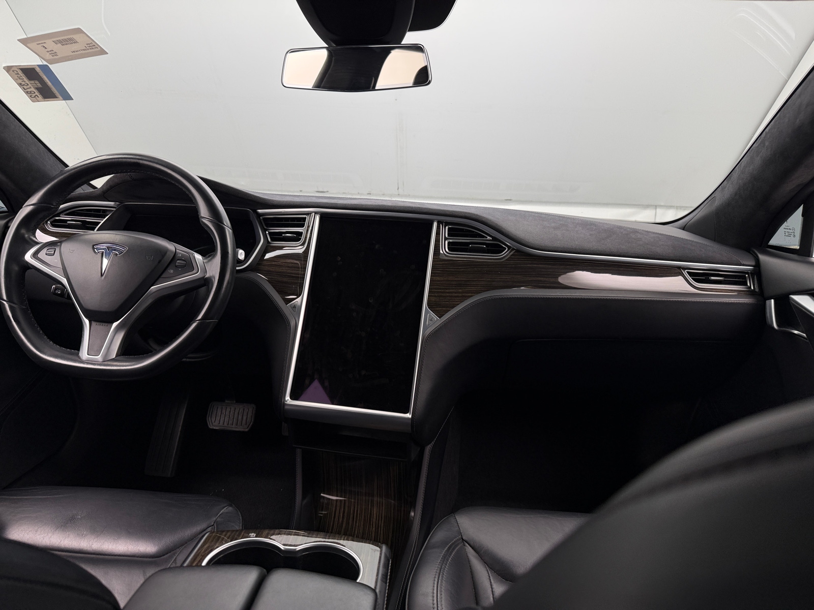 Thumbnail: 2015 Tesla Model S - 2