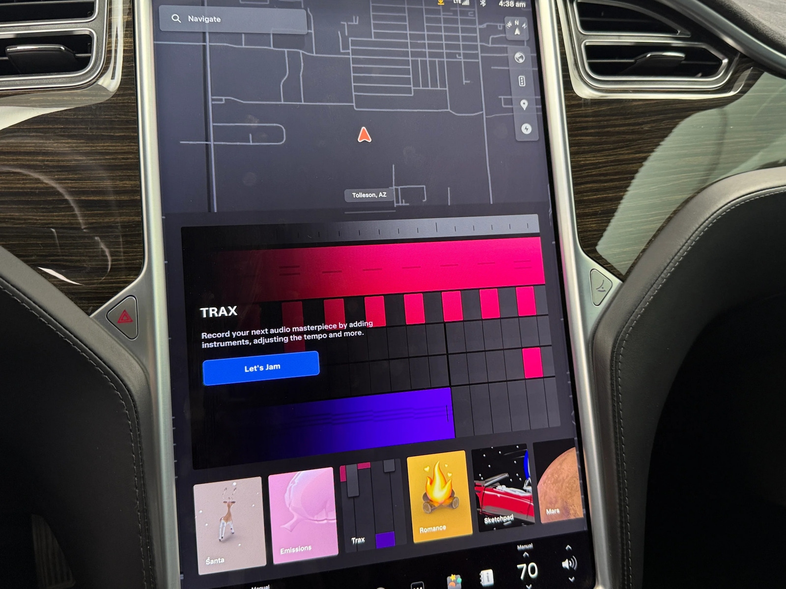 Thumbnail: 2015 Tesla Model S - 3