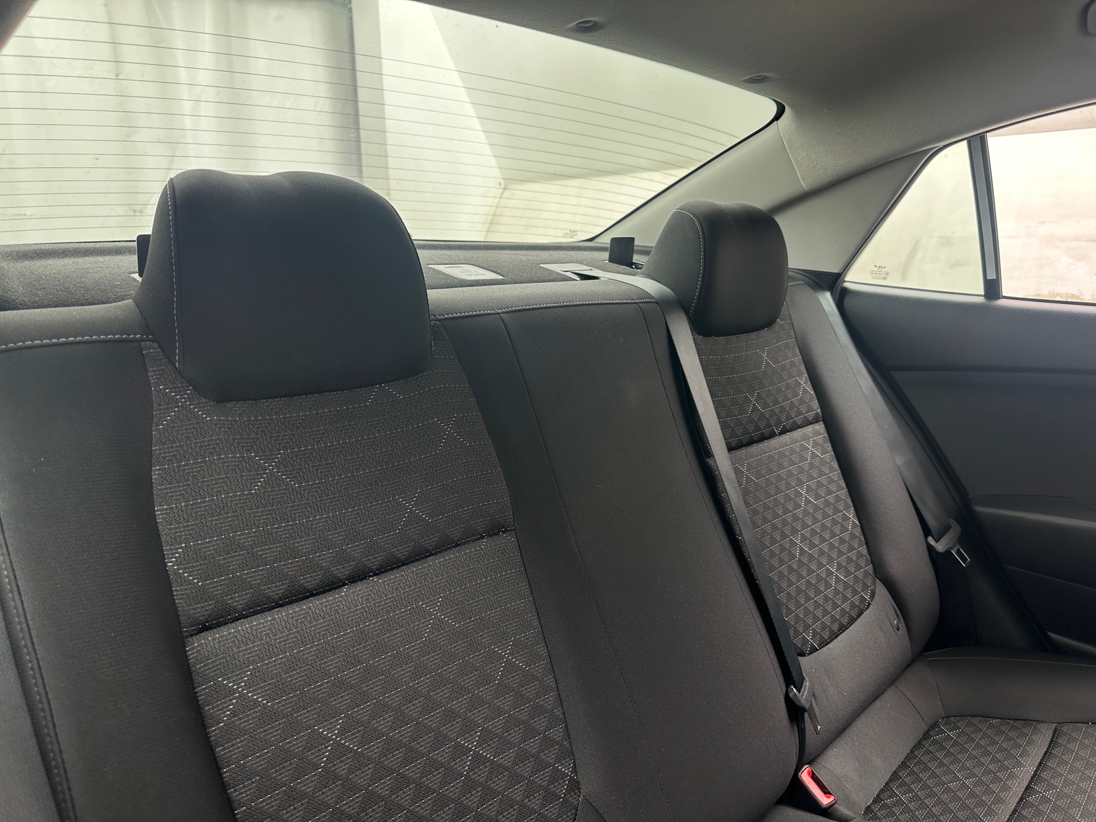 Thumbnail: 2023 Kia Rio - 6