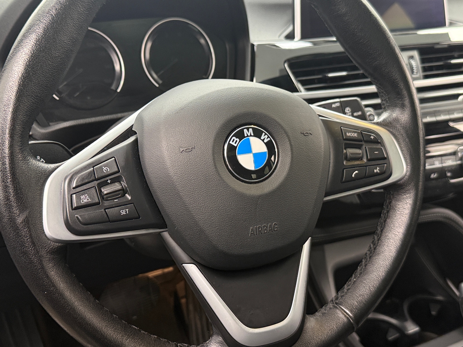 Thumbnail: 2020 BMW X1 - 4