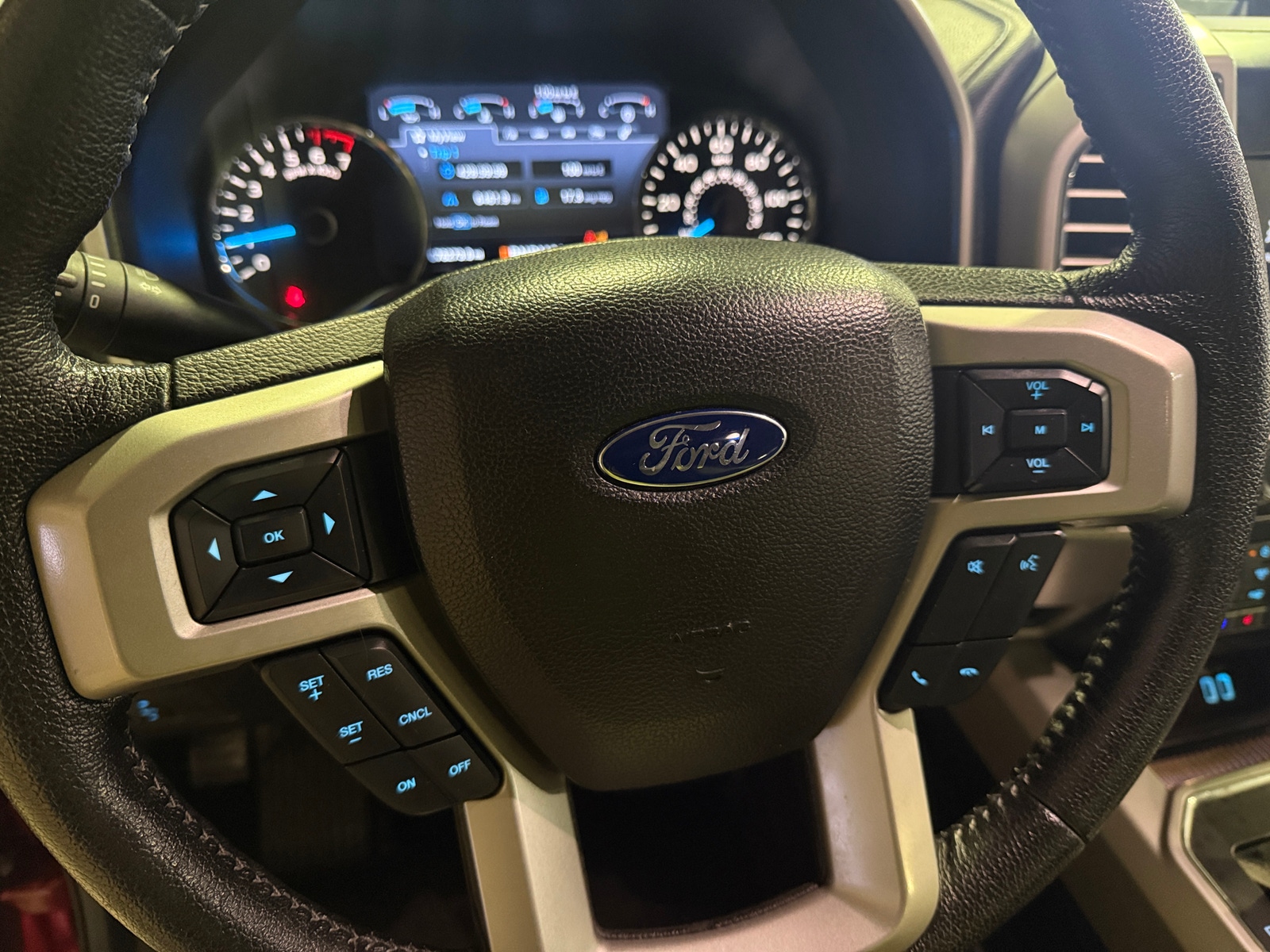 Thumbnail: 2016 Ford Econoline - 4