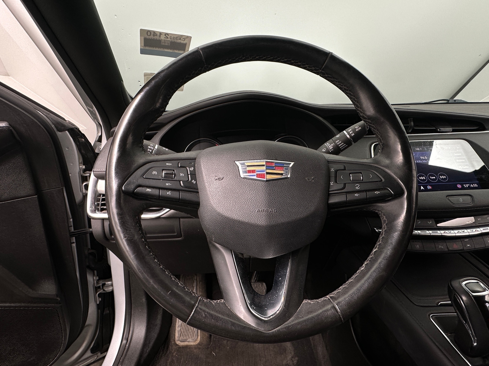 Thumbnail: 2019 Cadillac XT4 - 4