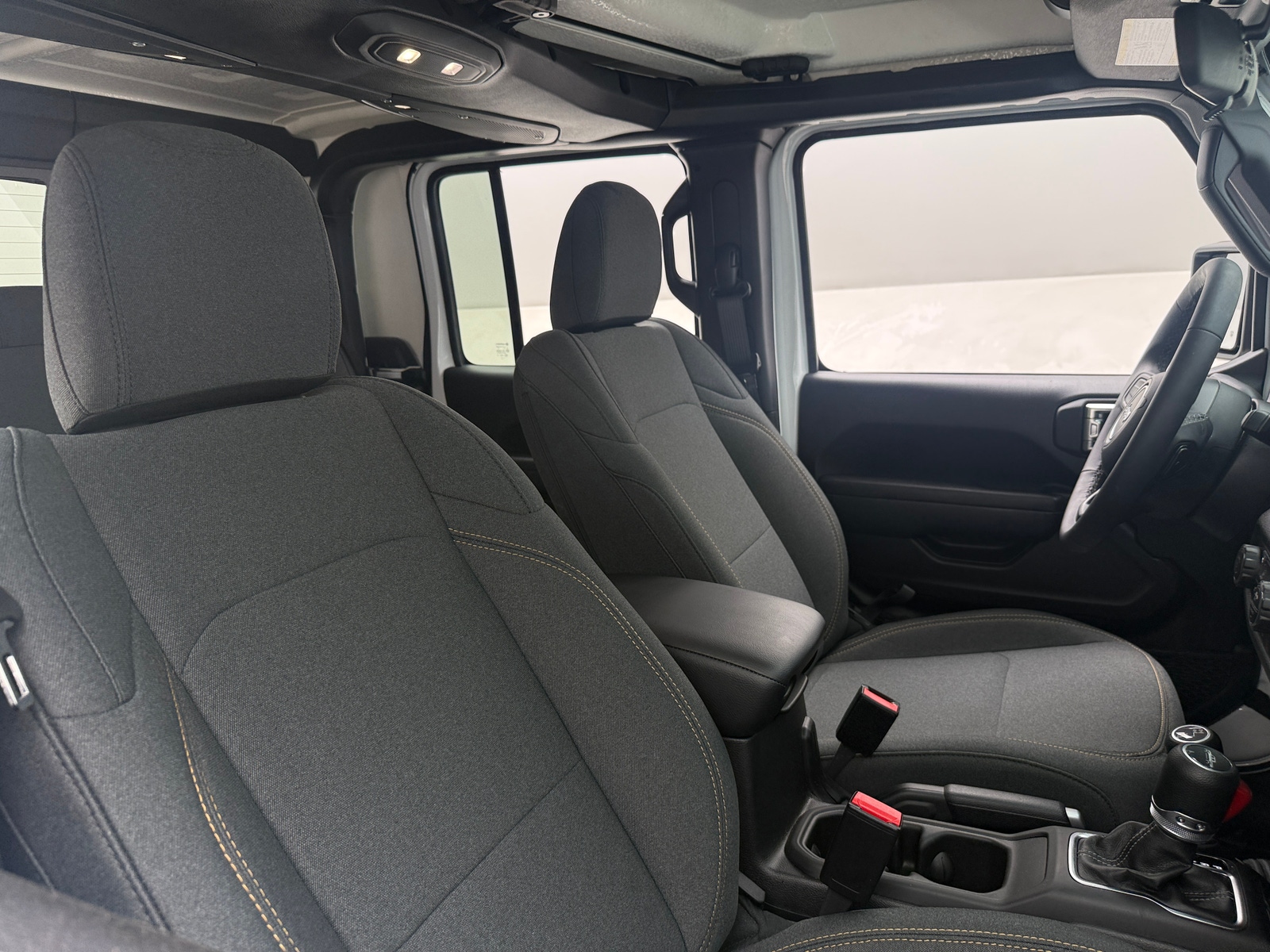 Thumbnail: 2025 Jeep Gladiator - 2