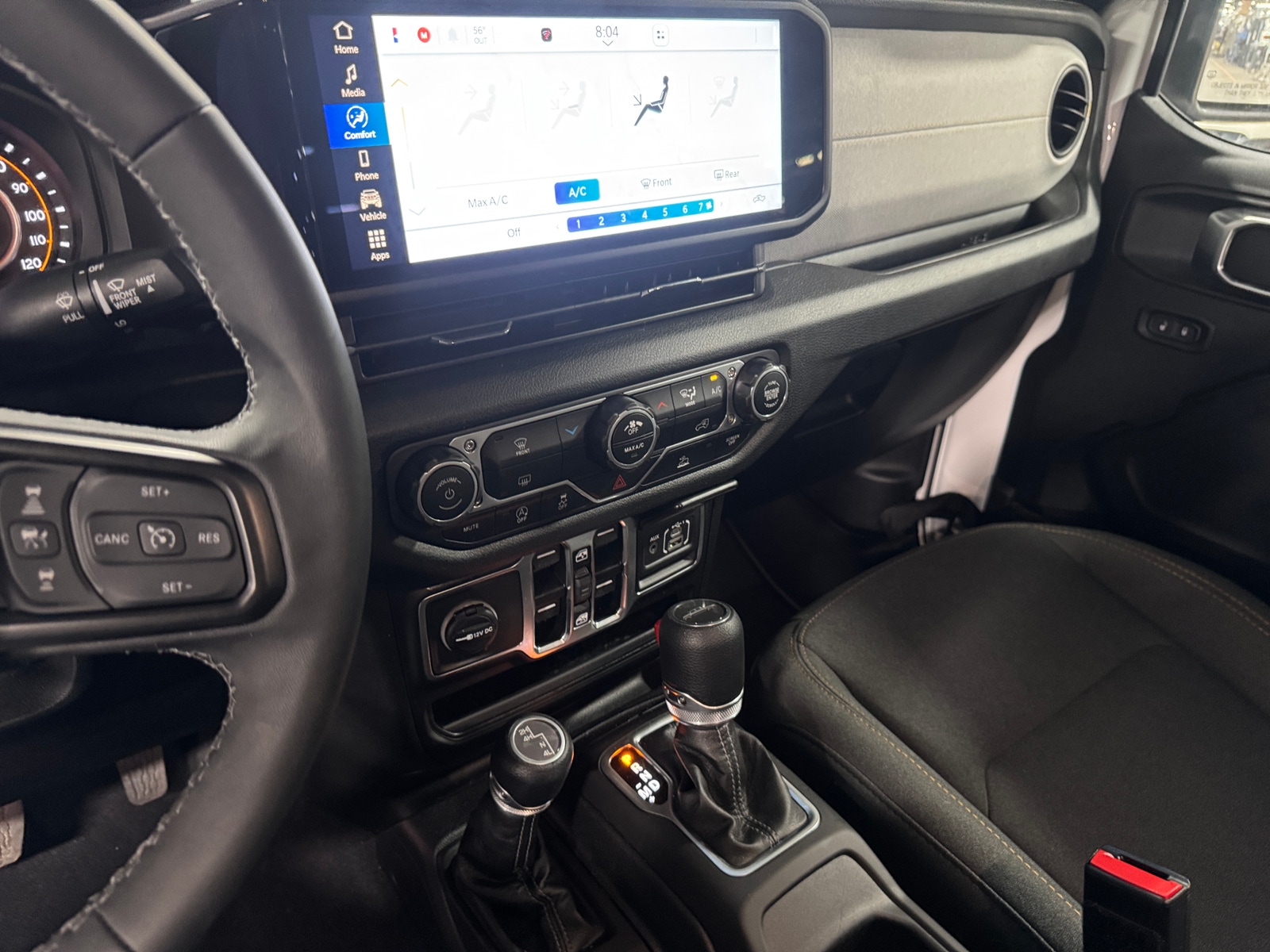 Thumbnail: 2025 Jeep Gladiator - 4