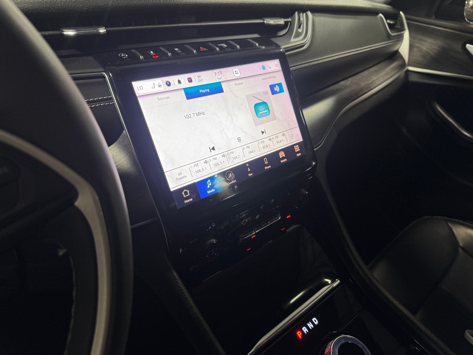 Thumbnail: 2023 Jeep Grand Cherokee - 3