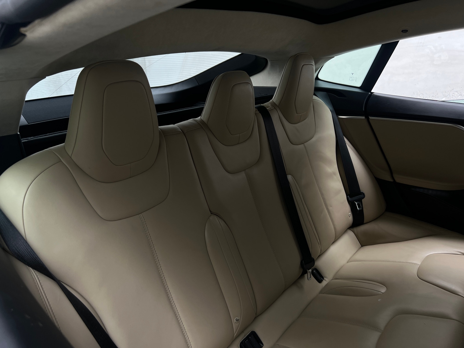 Thumbnail: 2016 Tesla Model S - 6