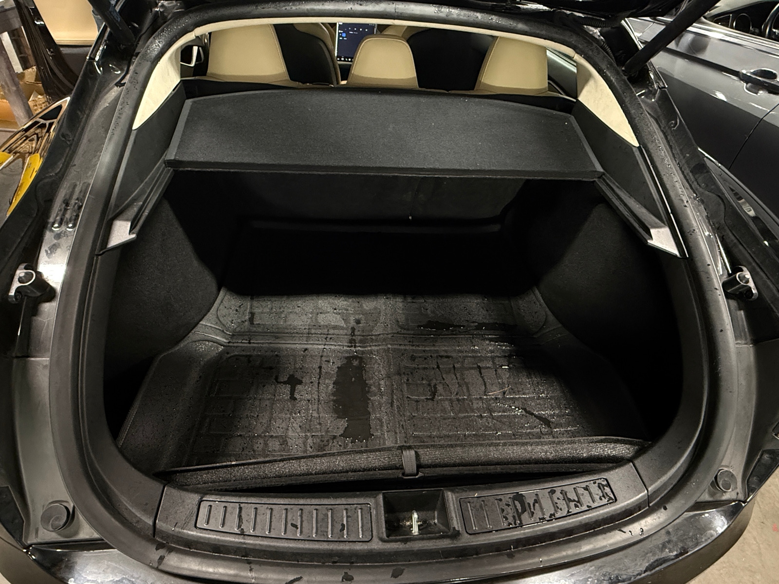 Thumbnail: 2016 Tesla Model S - 7