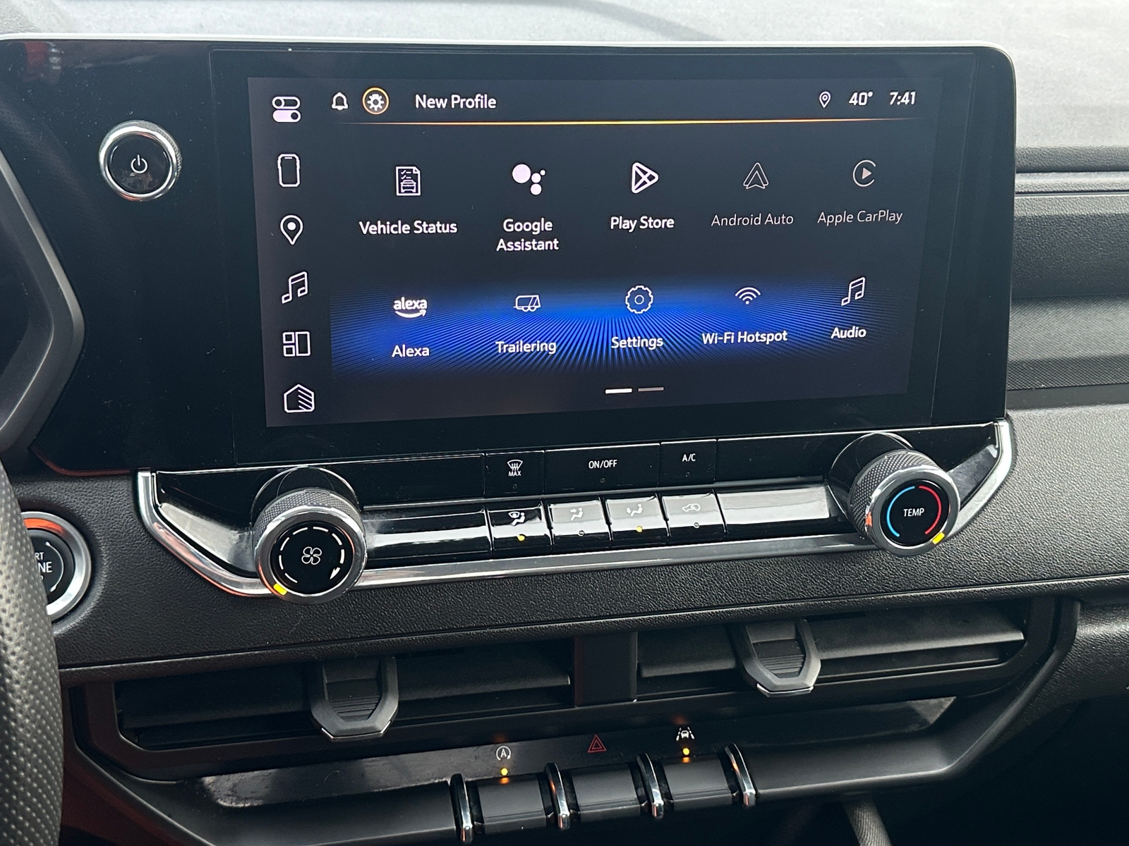 Thumbnail: 2024 Chevrolet Colorado - 4