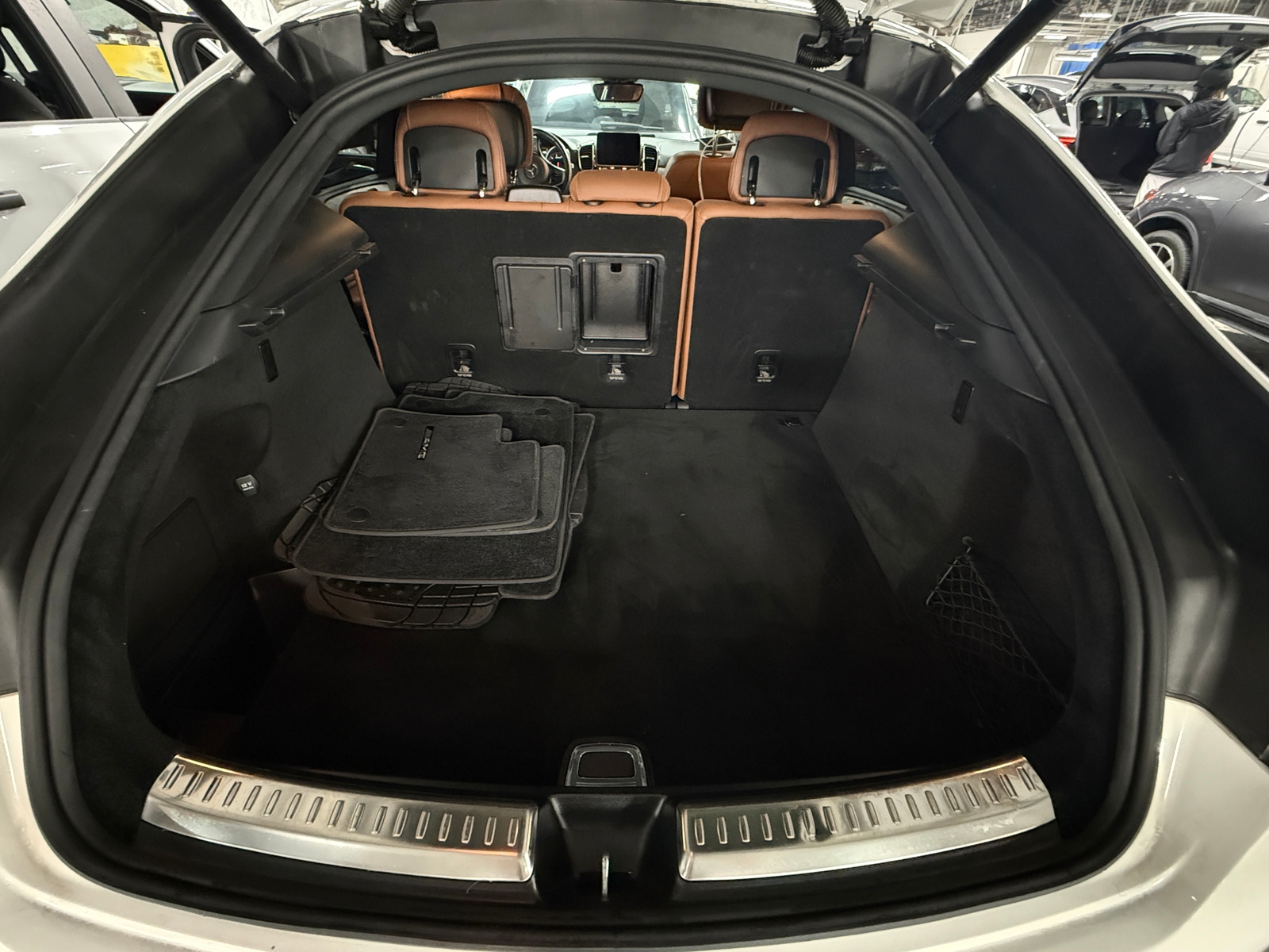 Thumbnail: 2018 Mercedes-Benz GLE - 6