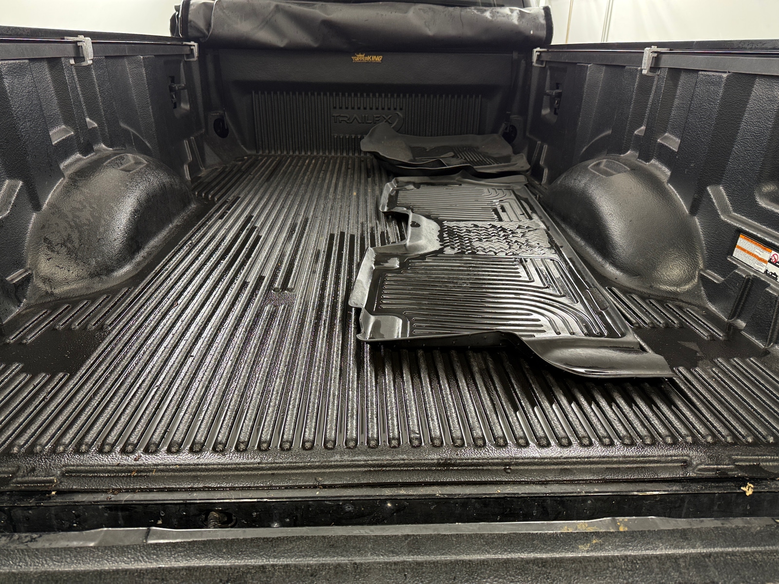 Thumbnail: 2020 Ford Econoline - 7