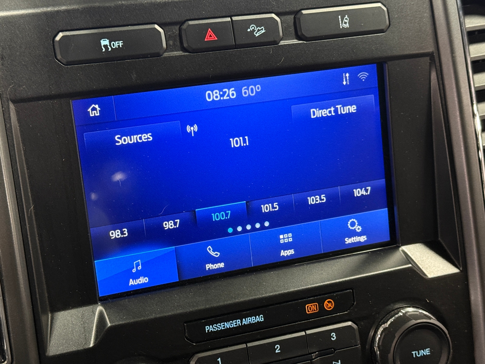 Thumbnail: 2020 Ford Econoline - 4