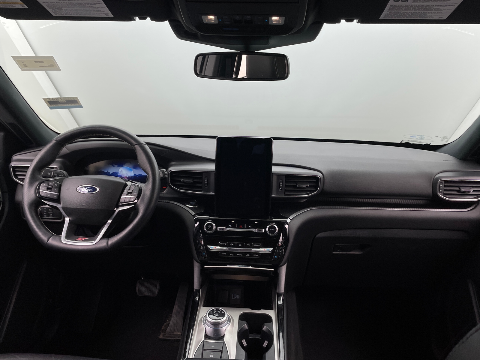 Thumbnail: 2022 Ford Explorer - 2