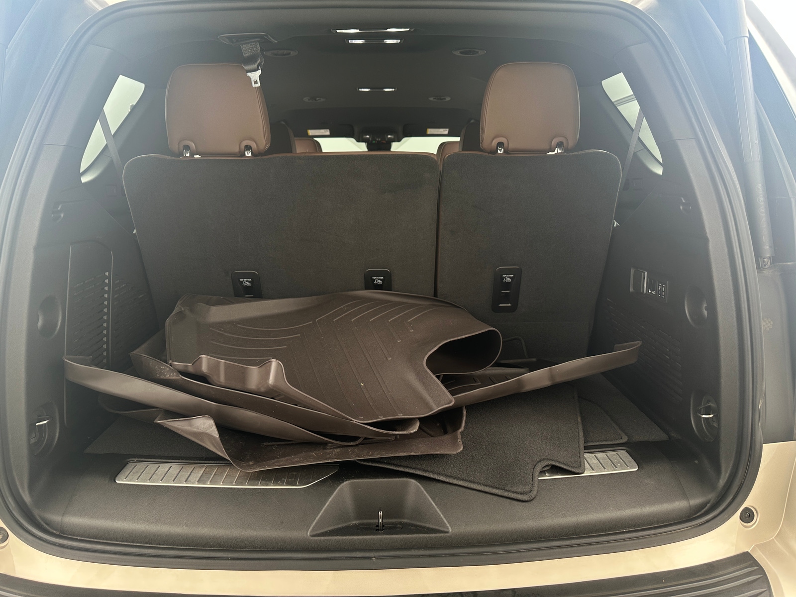 Thumbnail: 2024 Chevrolet Tahoe - 6