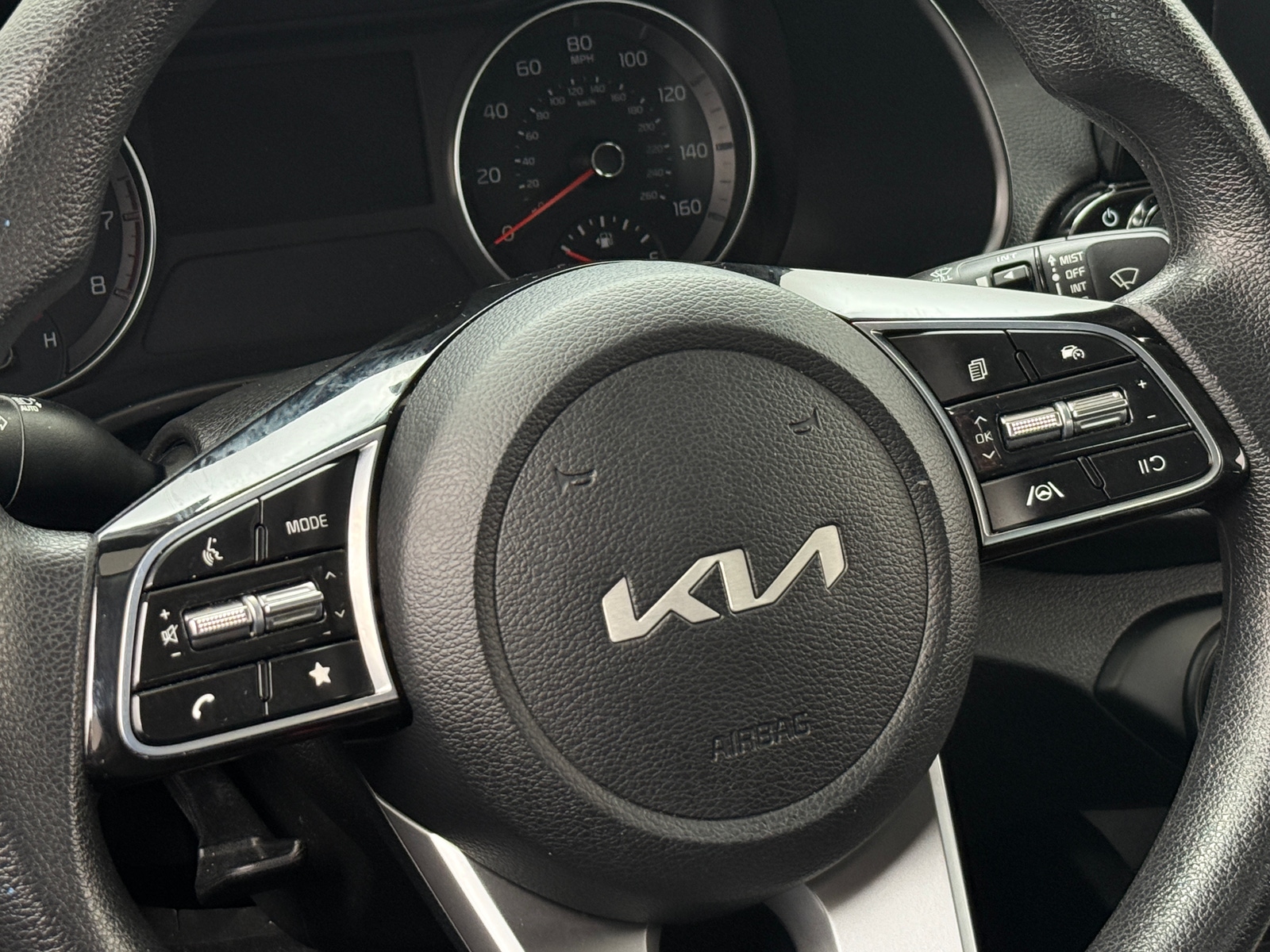 Thumbnail: 2023 Kia Forte - 5