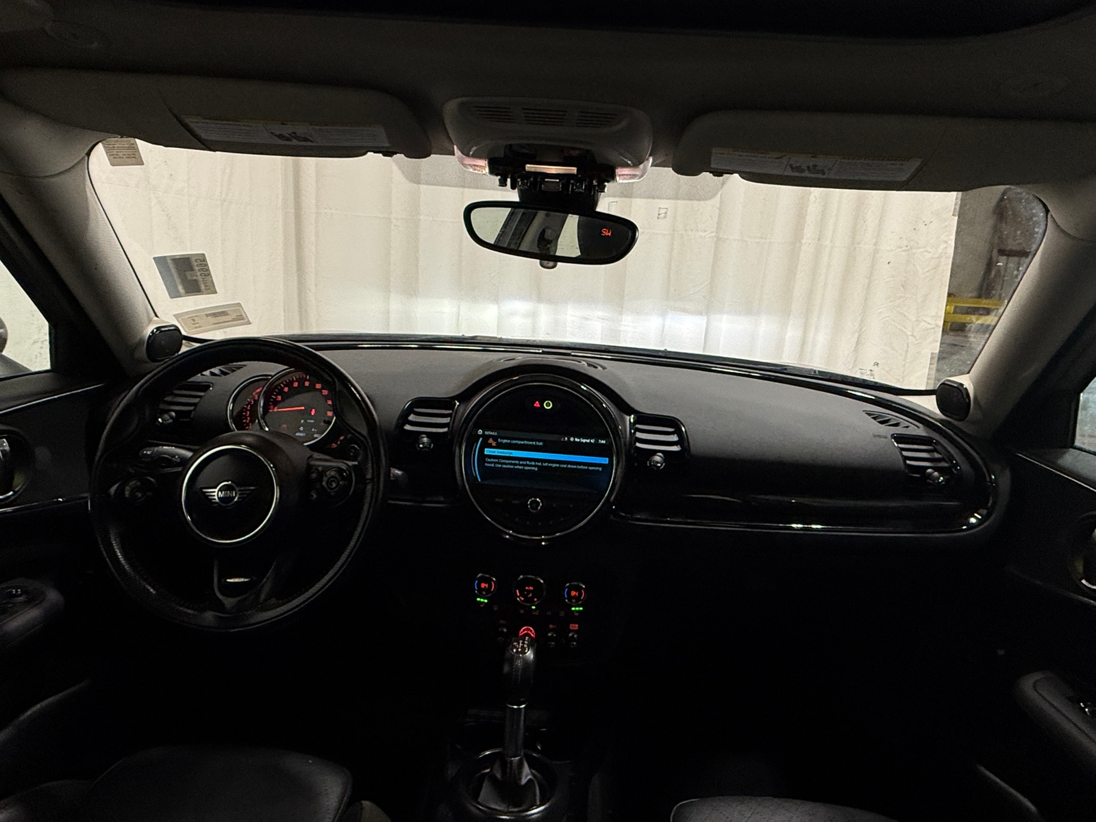 Thumbnail: 2019 MINI Cooper Clubman - 2