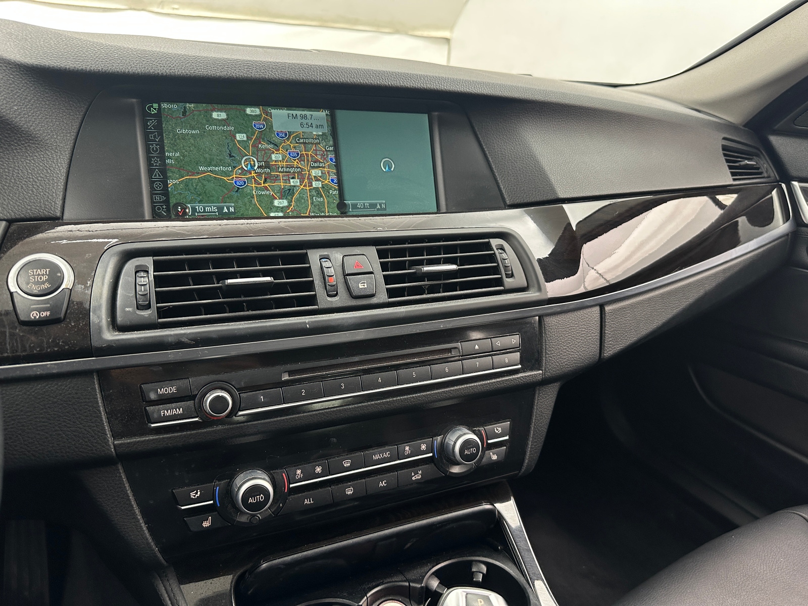 Thumbnail: 2013 BMW 5 Series - 3