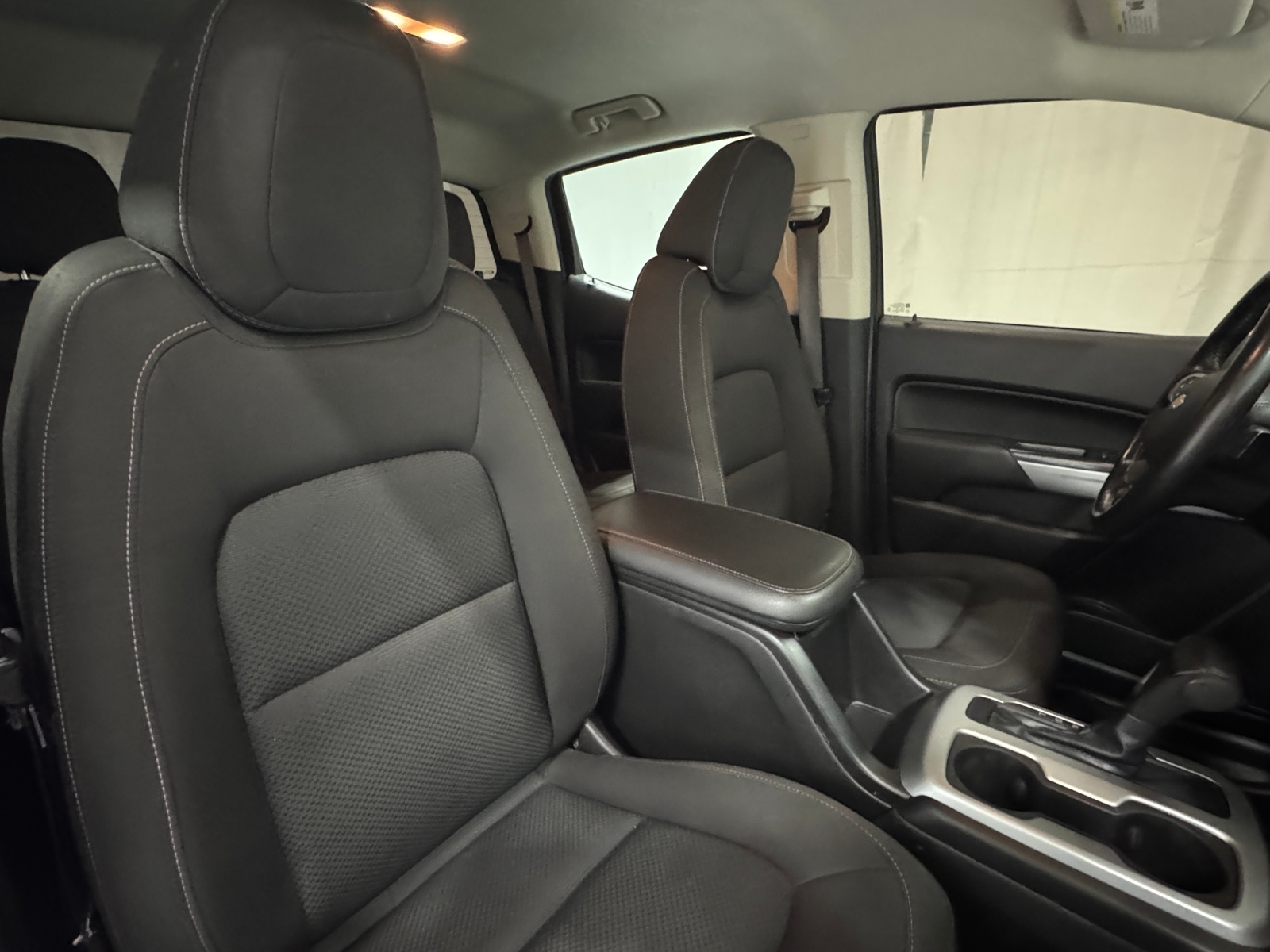 Thumbnail: 2021 Chevrolet Colorado - 2