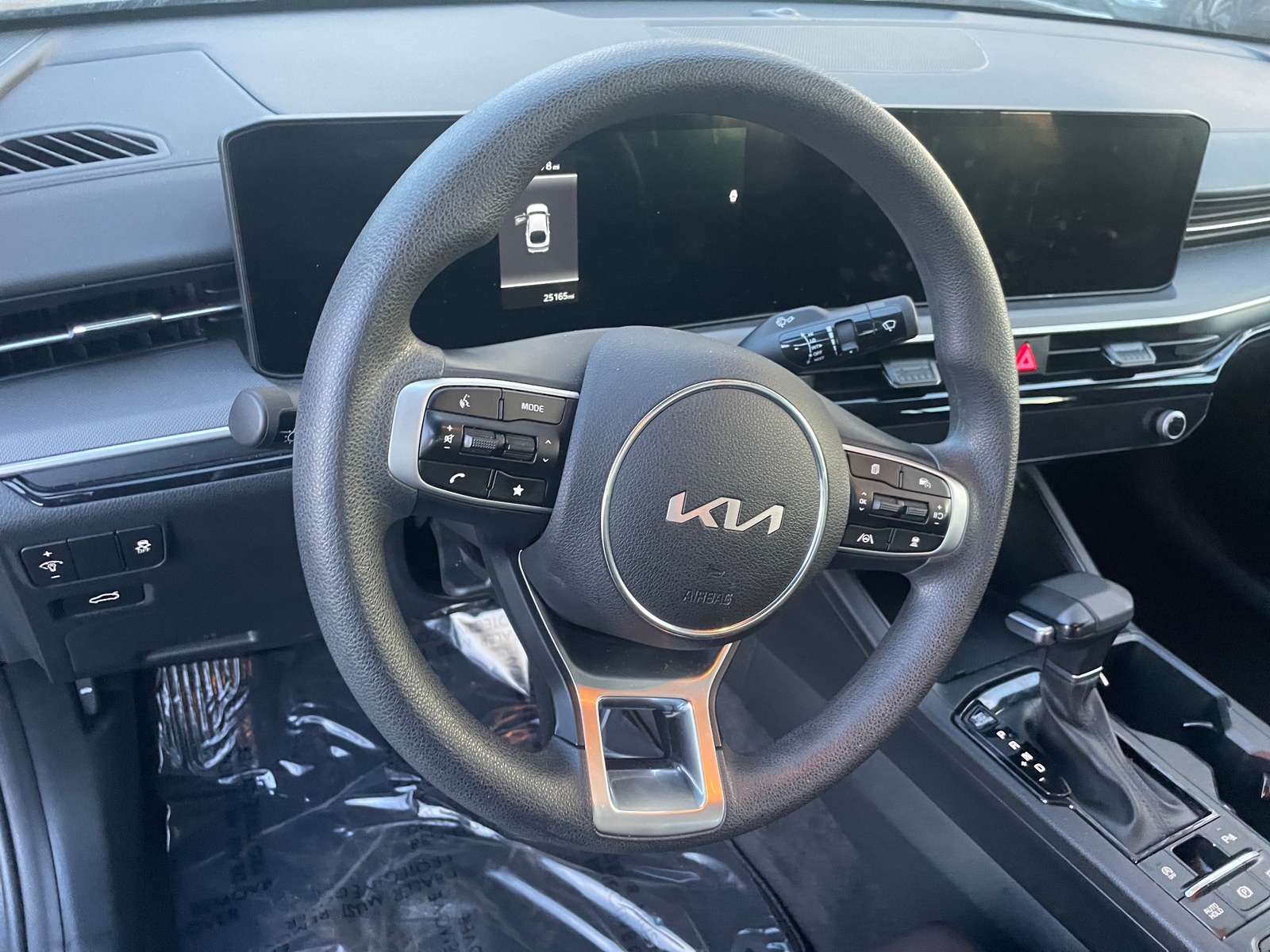 Thumbnail: 2025 Kia K5 - 5