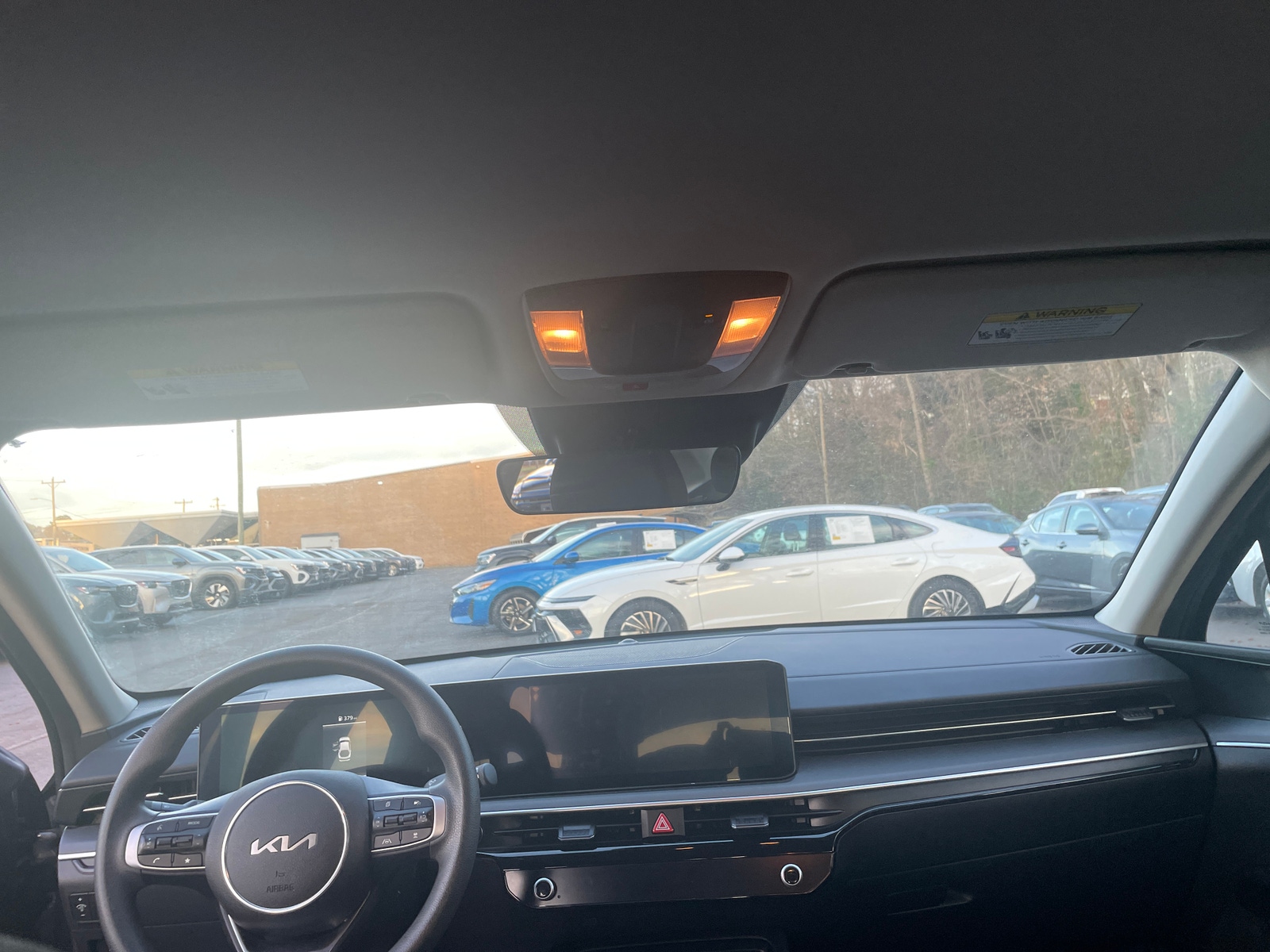 Thumbnail: 2025 Kia K5 - 3