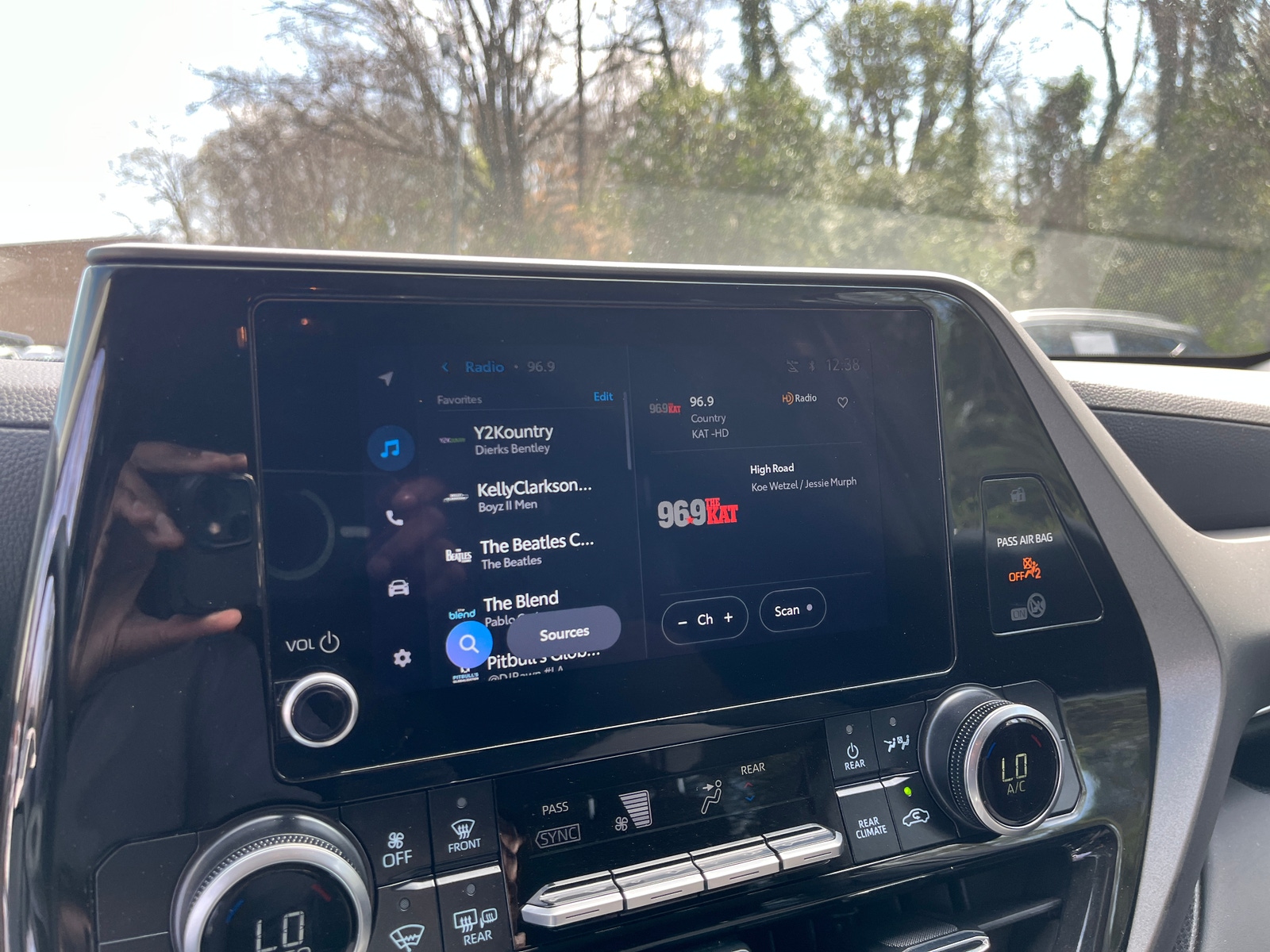 Thumbnail: 2025 Toyota Highlander - 4